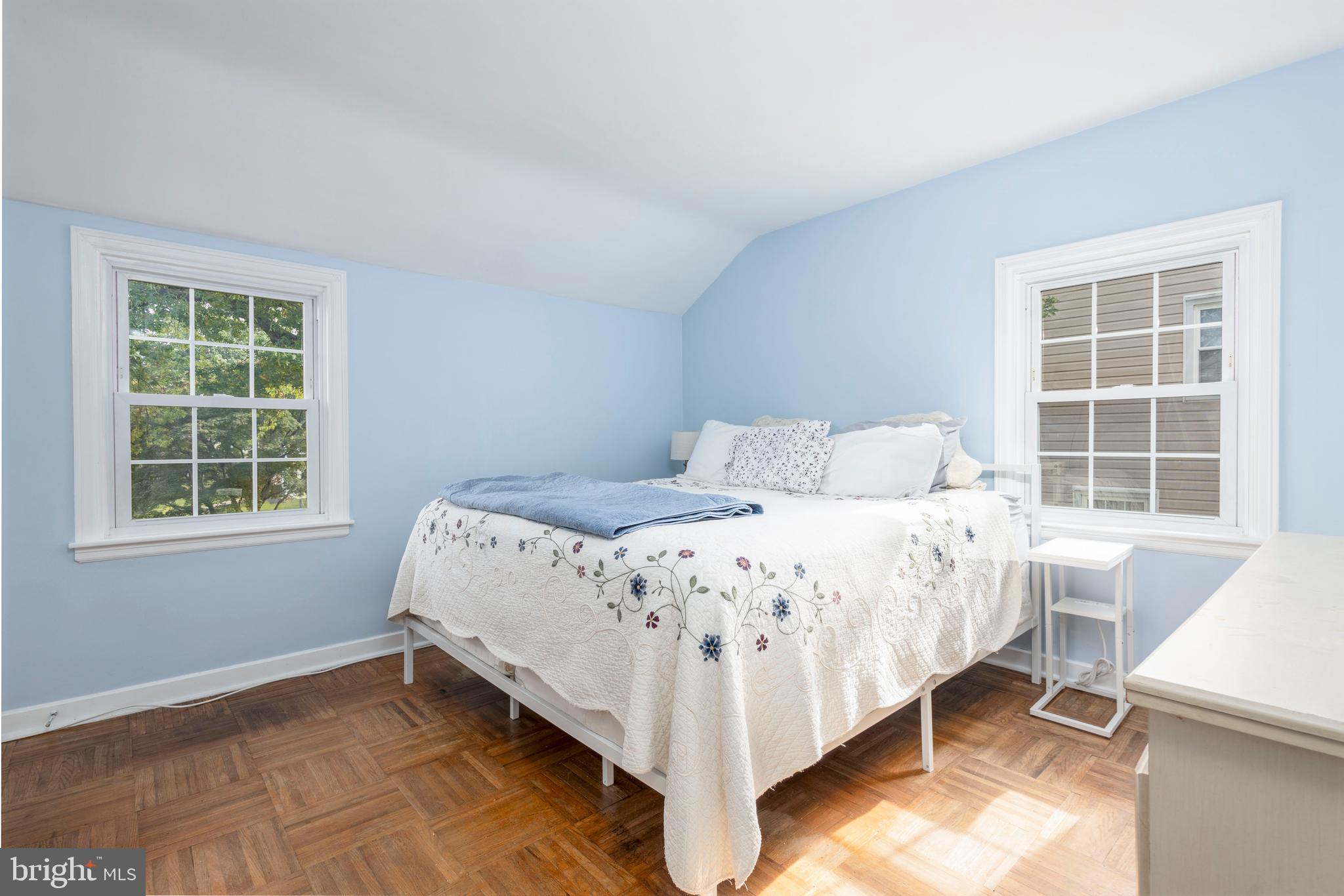 WILLOW MANOR - Residential