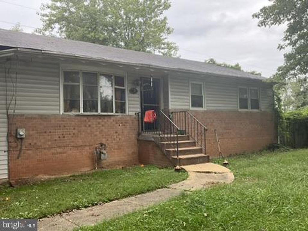 Photo of 5538 Ruxton Drive, LANHAM, MD 20706 (MLS # MDPG2178868)
