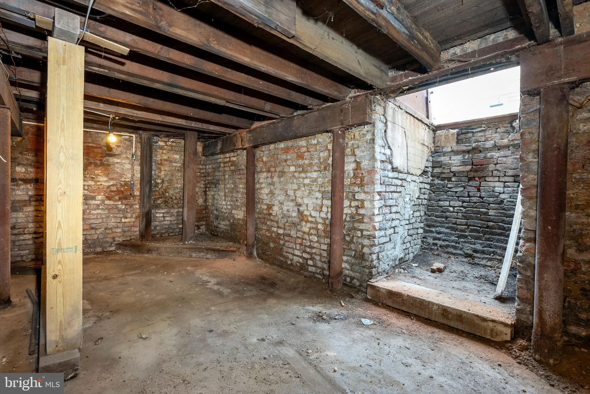 Baltimore, Maryland 21223, United States, 3 Bedrooms Bedrooms, ,3 BathroomsBathrooms,Residential,Active,153067