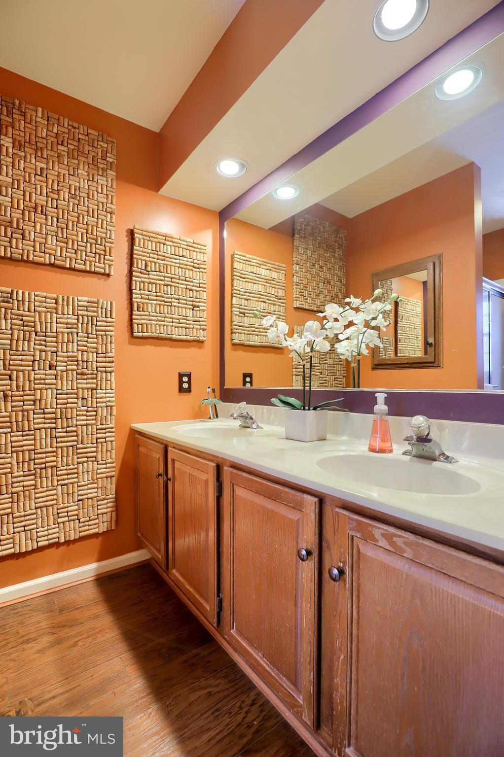 GABLE PARK WOODS - Residential