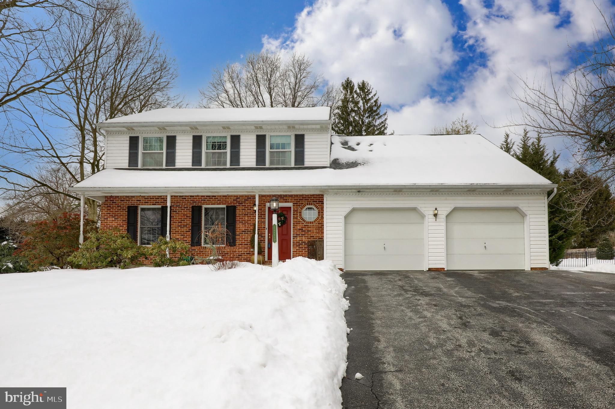 GABLE PARK WOODS - Residential