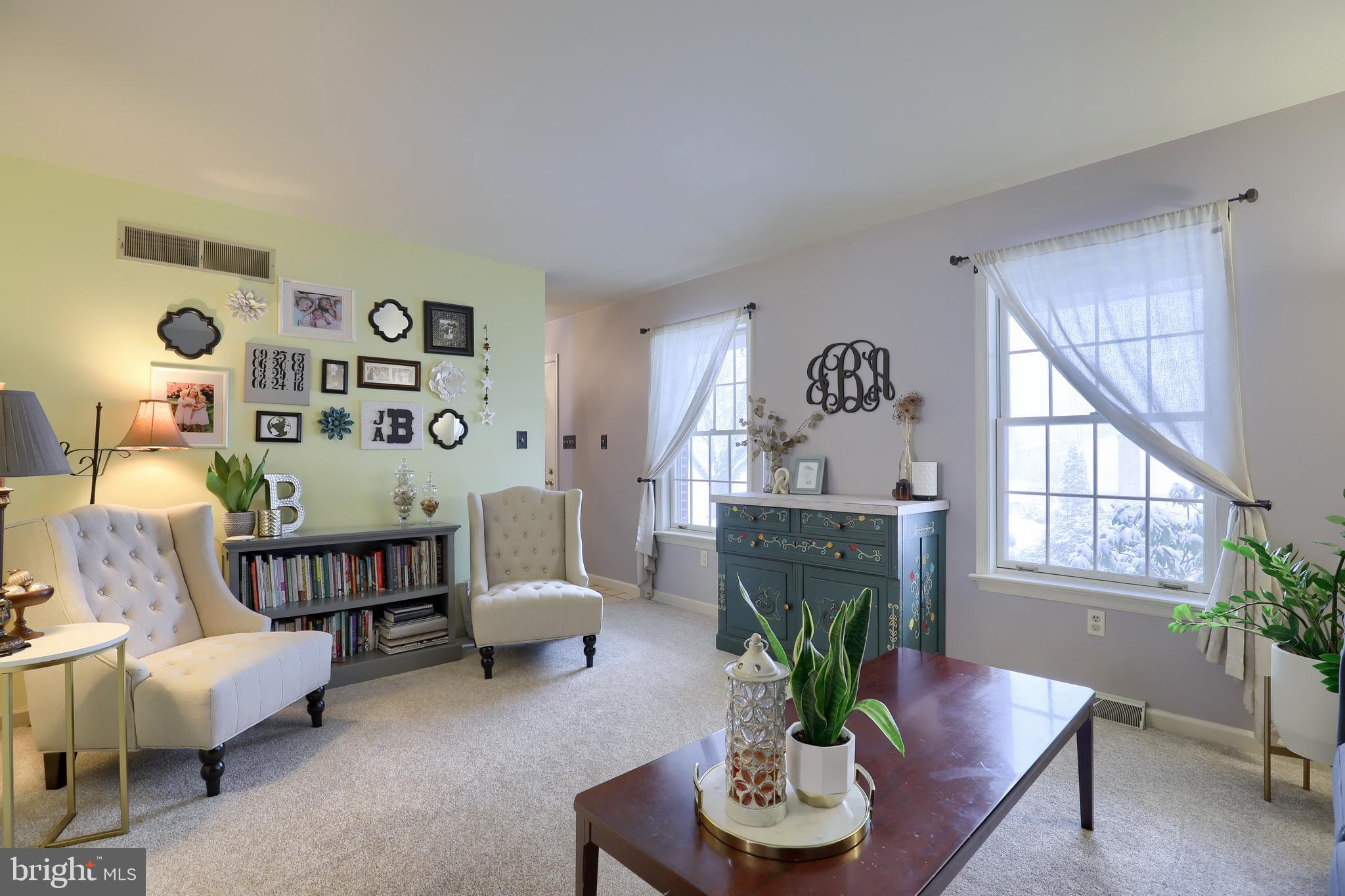 GABLE PARK WOODS - Residential