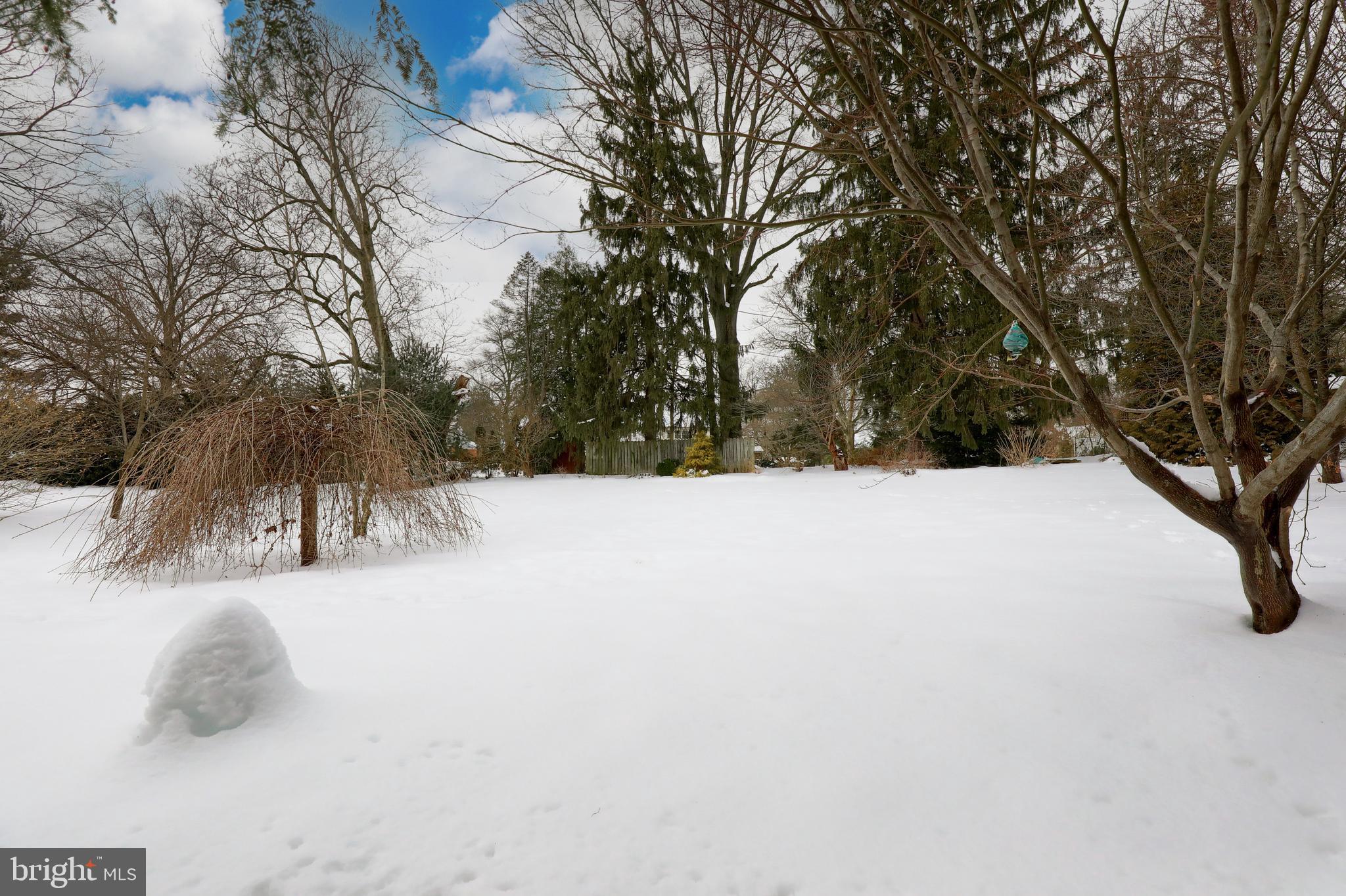 GABLE PARK WOODS - Residential