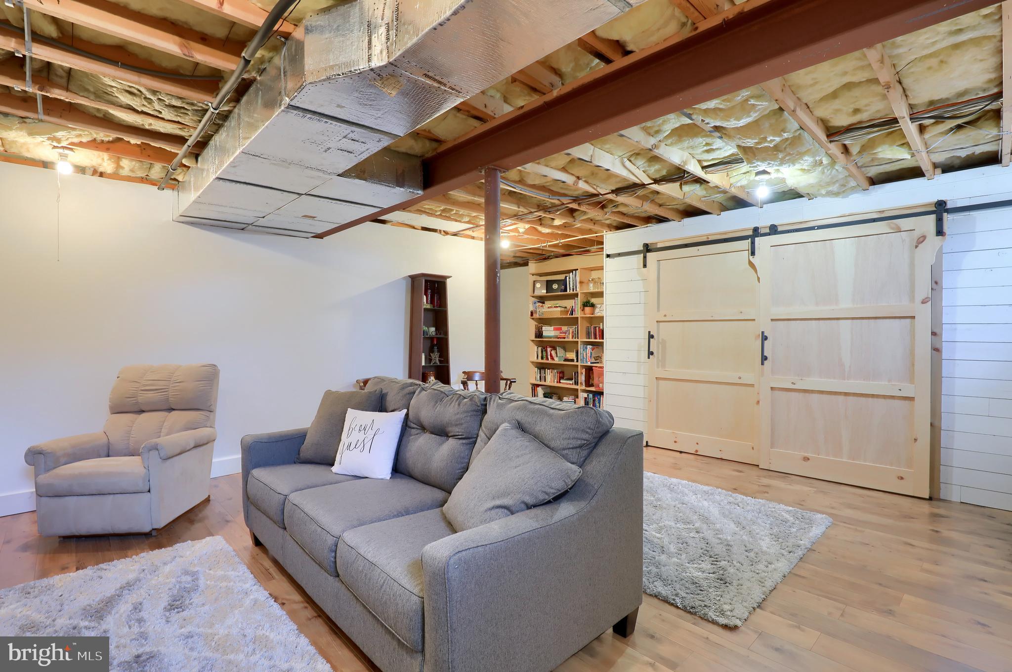 GABLE PARK WOODS - Residential