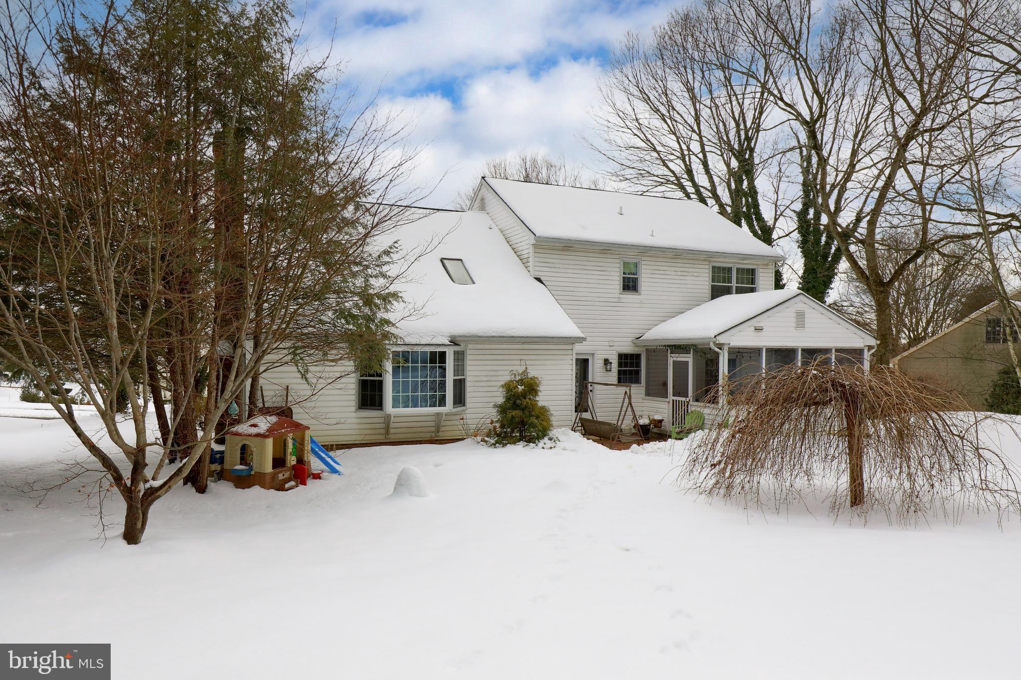 GABLE PARK WOODS - Residential