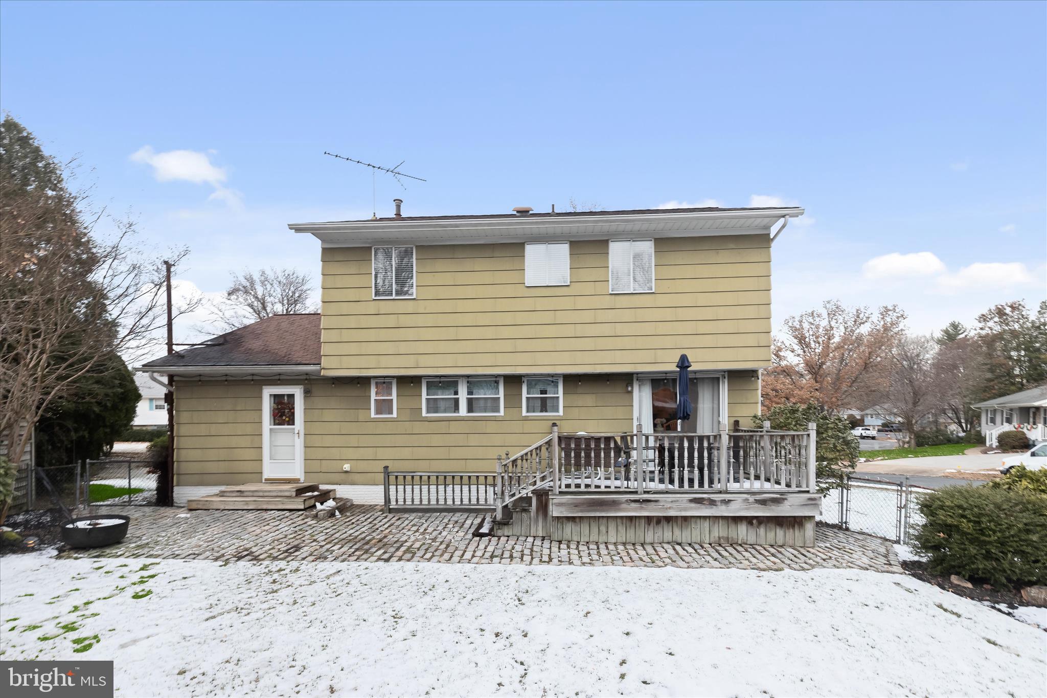 VALLEYWOOD - Residential