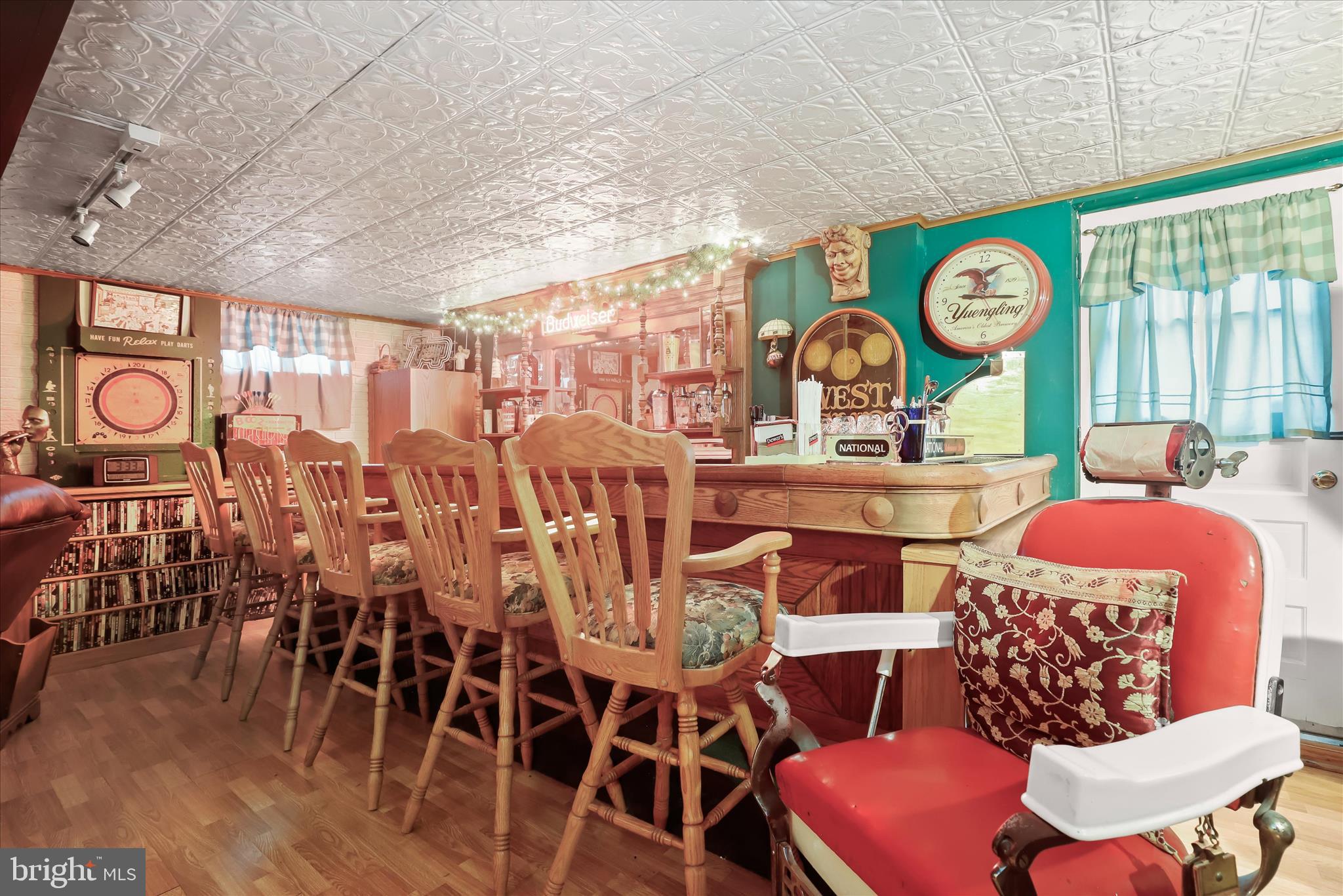 VALLEYWOOD - Residential