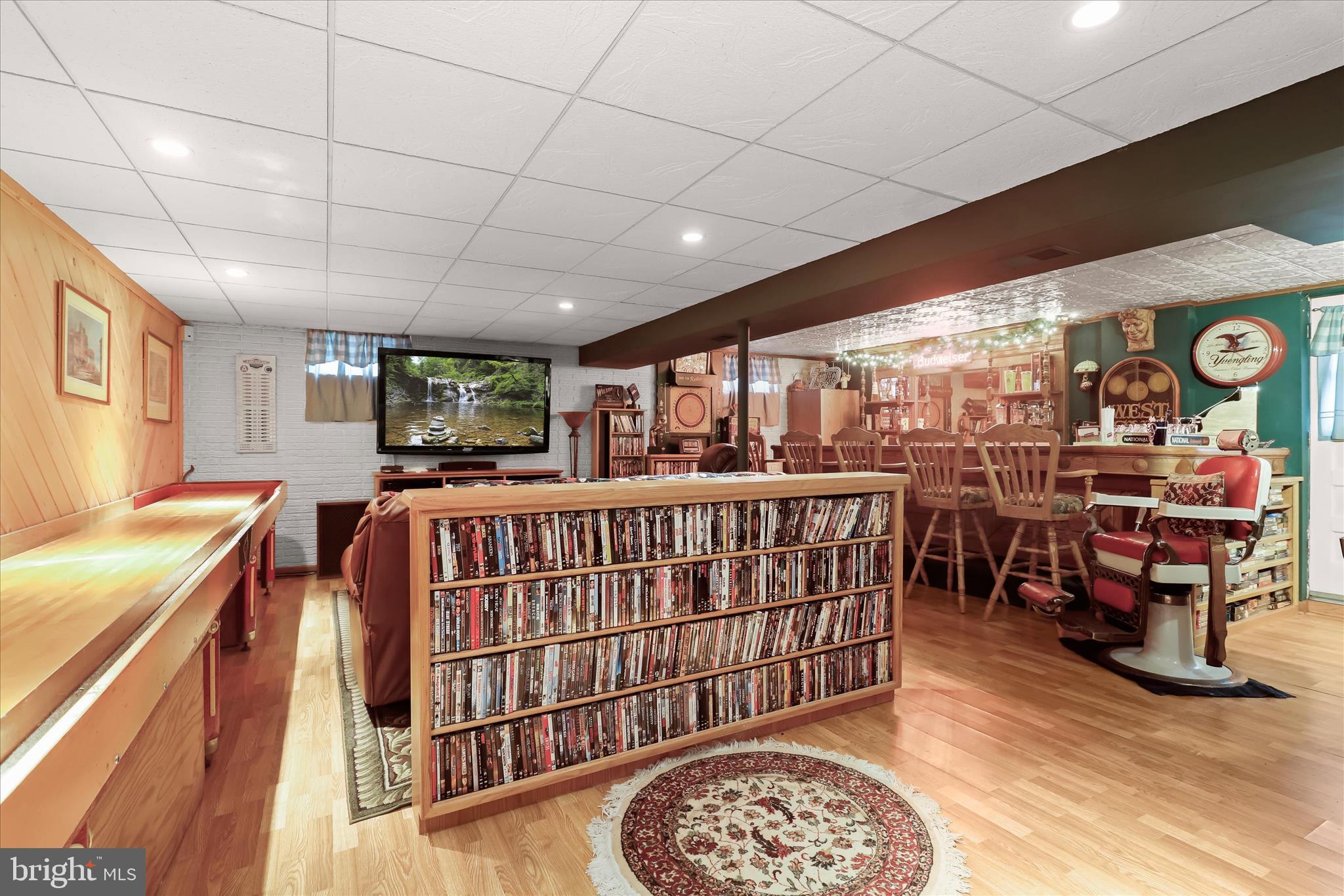 VALLEYWOOD - Residential