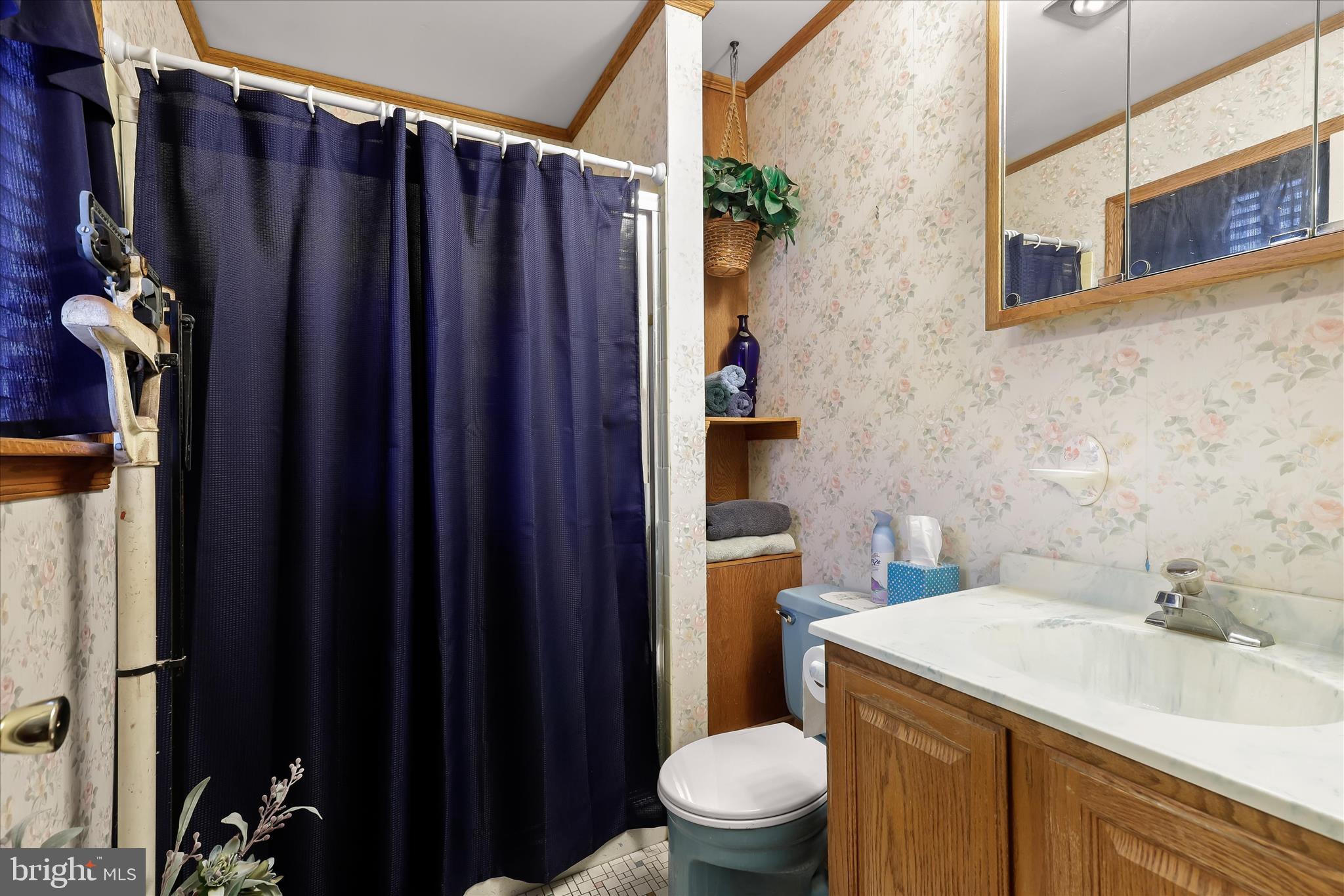 VALLEYWOOD - Residential