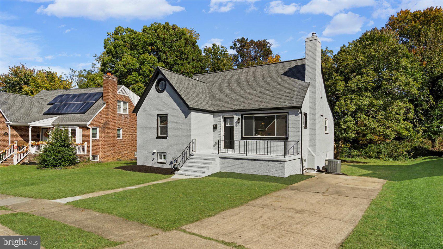 WEST HILLS - Residential
