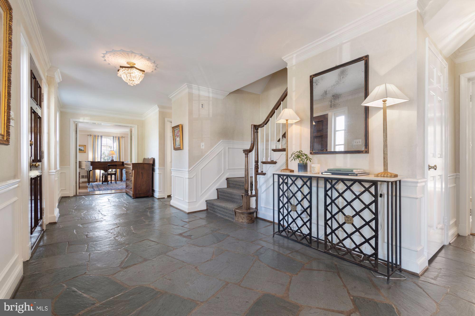 MCAULEY PARK - Residential