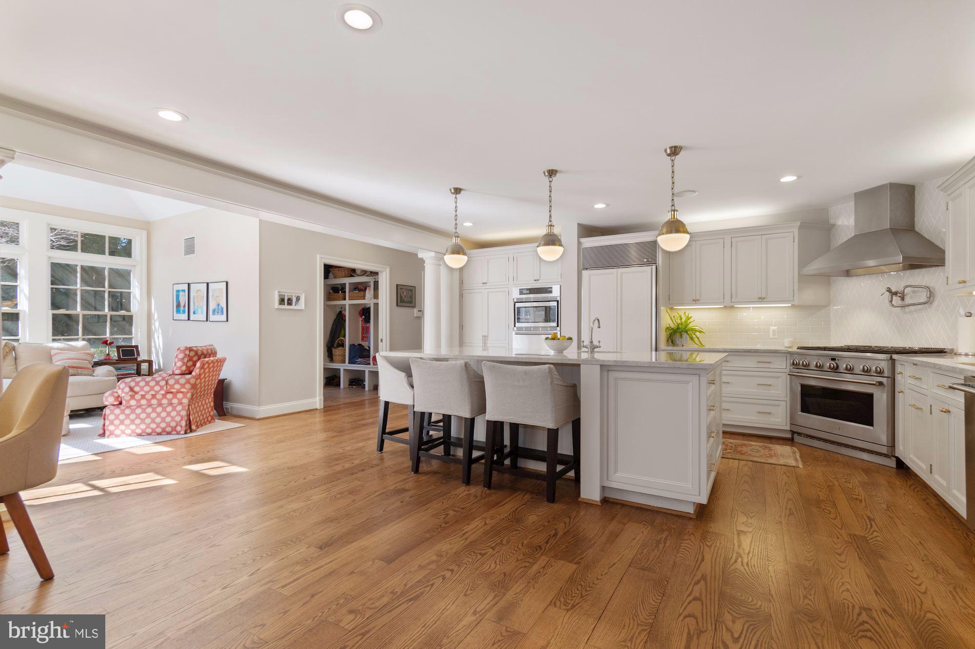 MCAULEY PARK - Residential