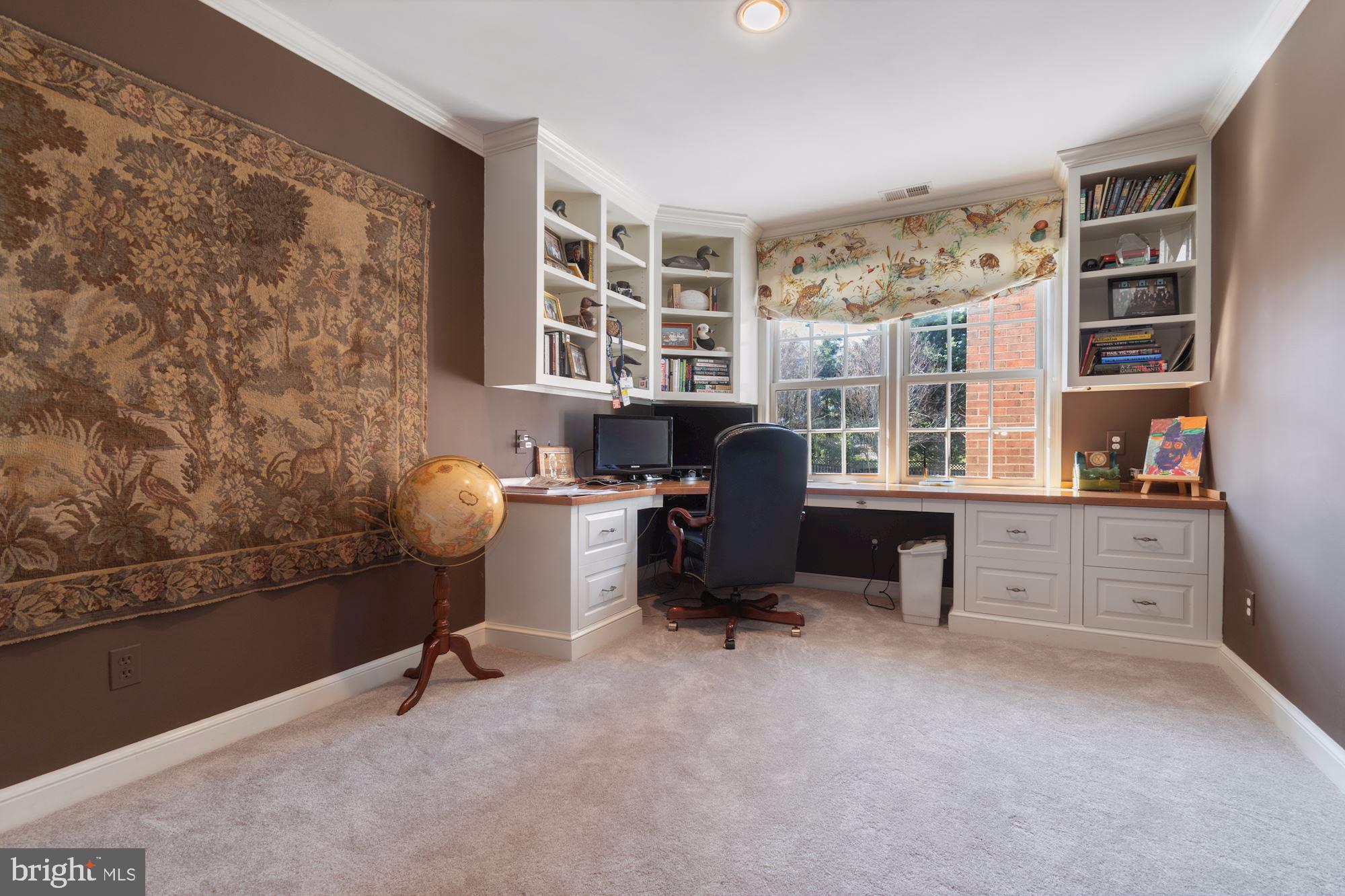 MCAULEY PARK - Residential