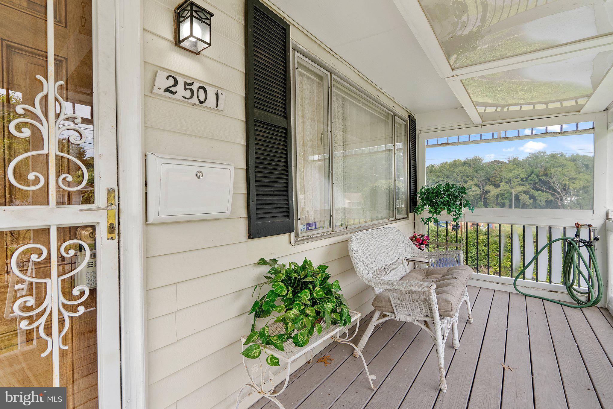 NORTH FORESTVILLE - Residential