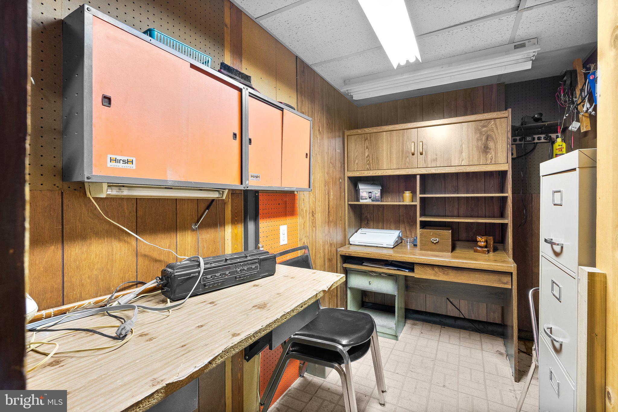 NORTH FORESTVILLE - Residential