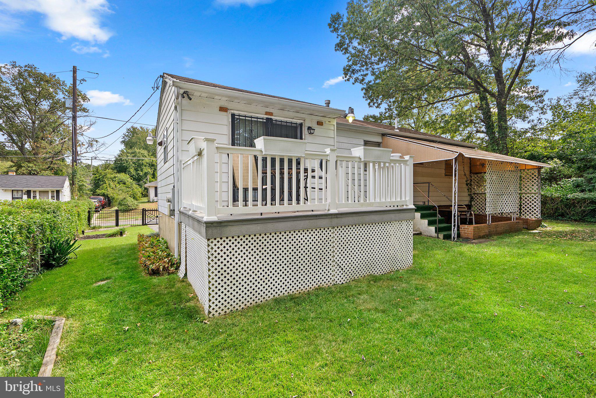 NORTH FORESTVILLE - Residential