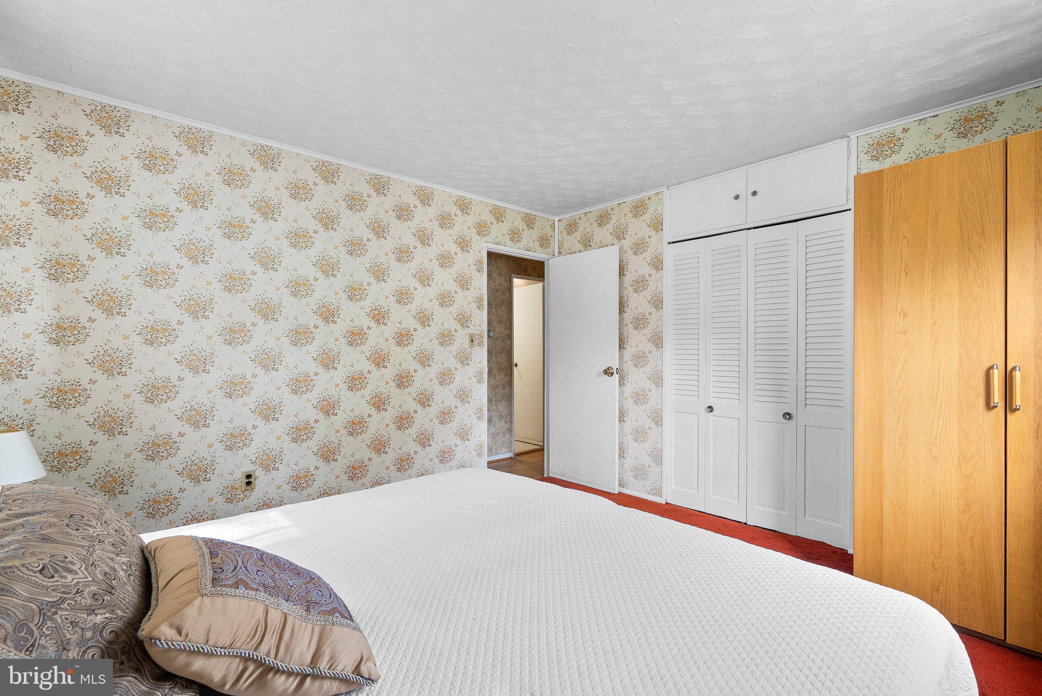 NORTH FORESTVILLE - Residential