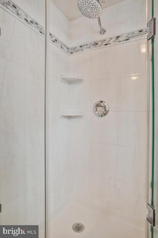 EAST LINTHICUM HEIGHTS - Residential