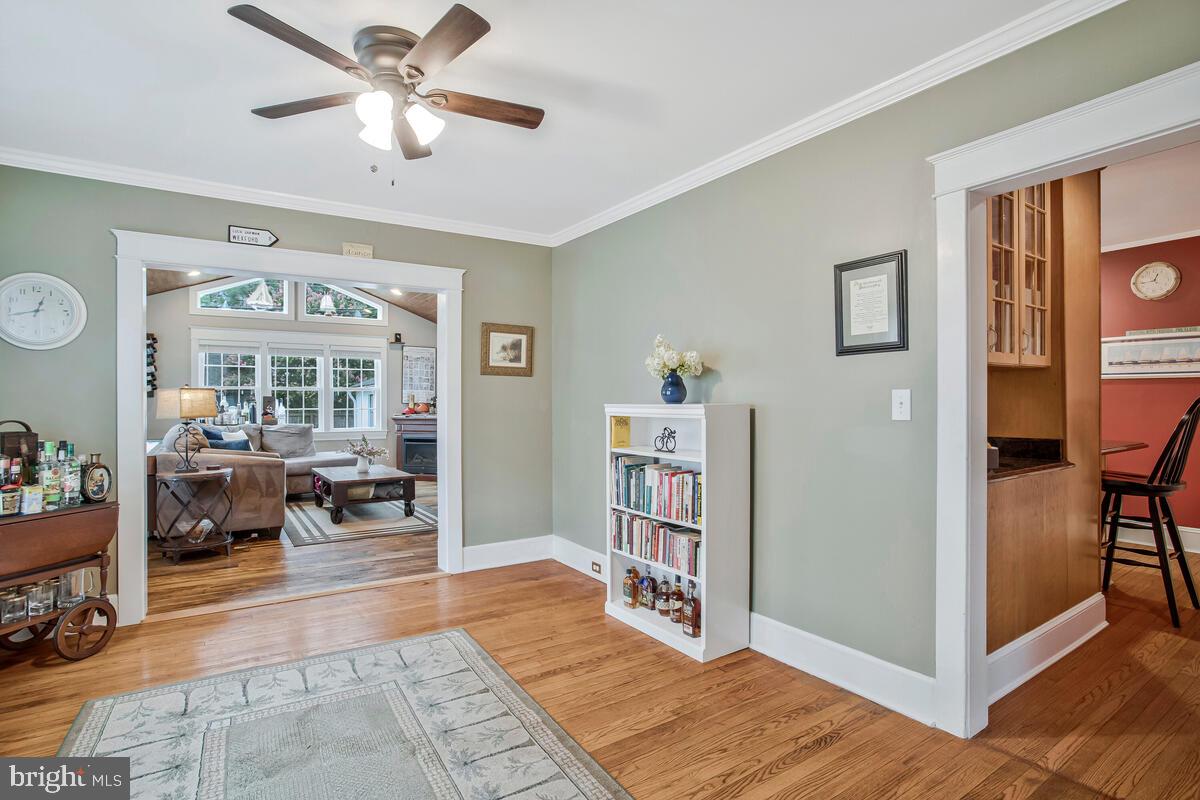 EAST LINTHICUM HEIGHTS - Residential