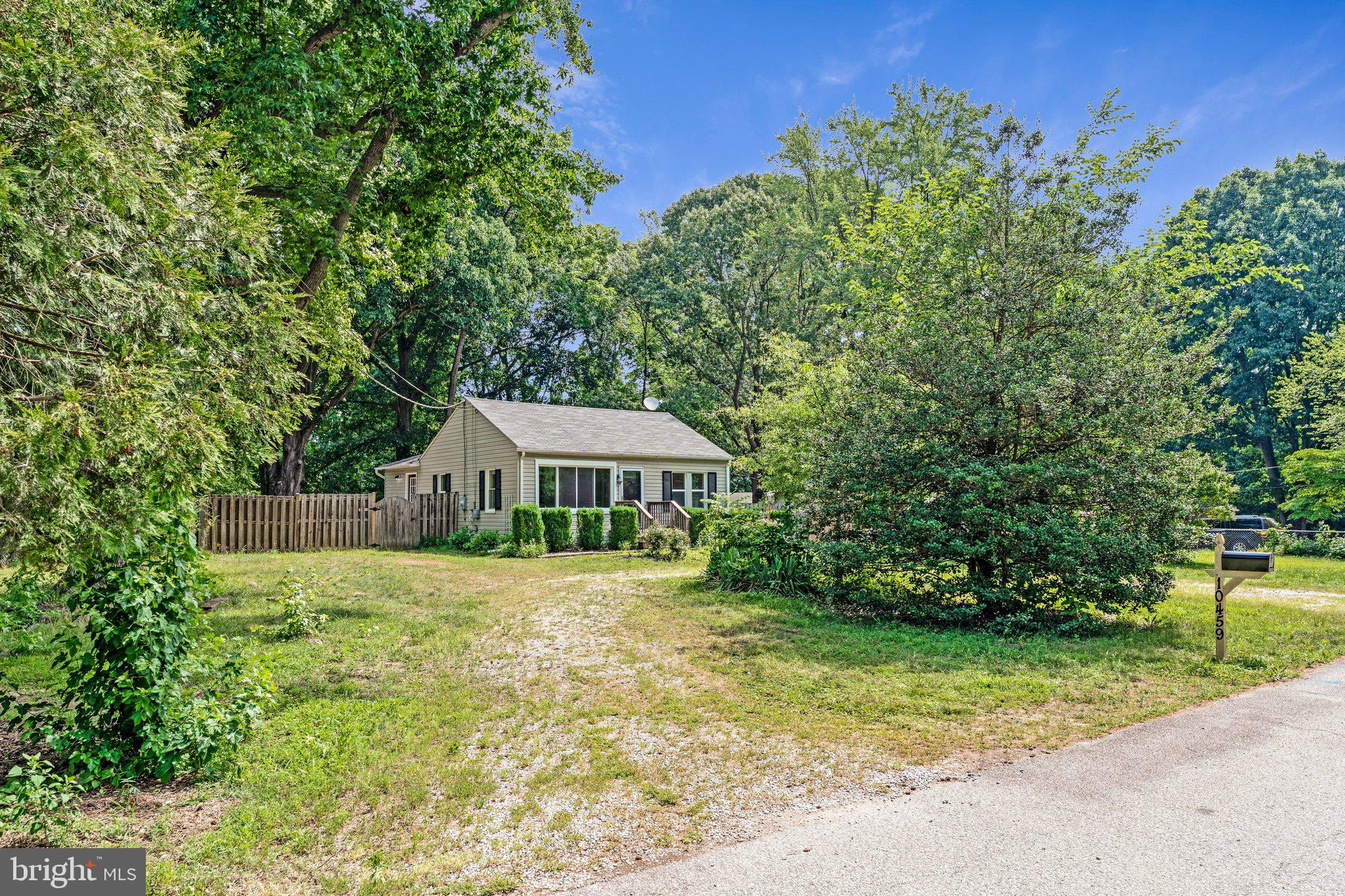 10459 GREENE DRIVE