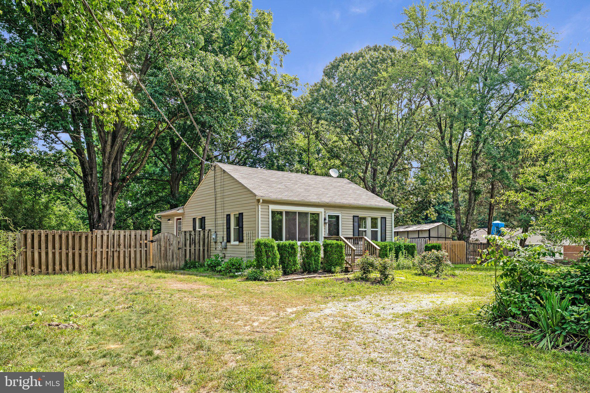 10459 GREENE DRIVE