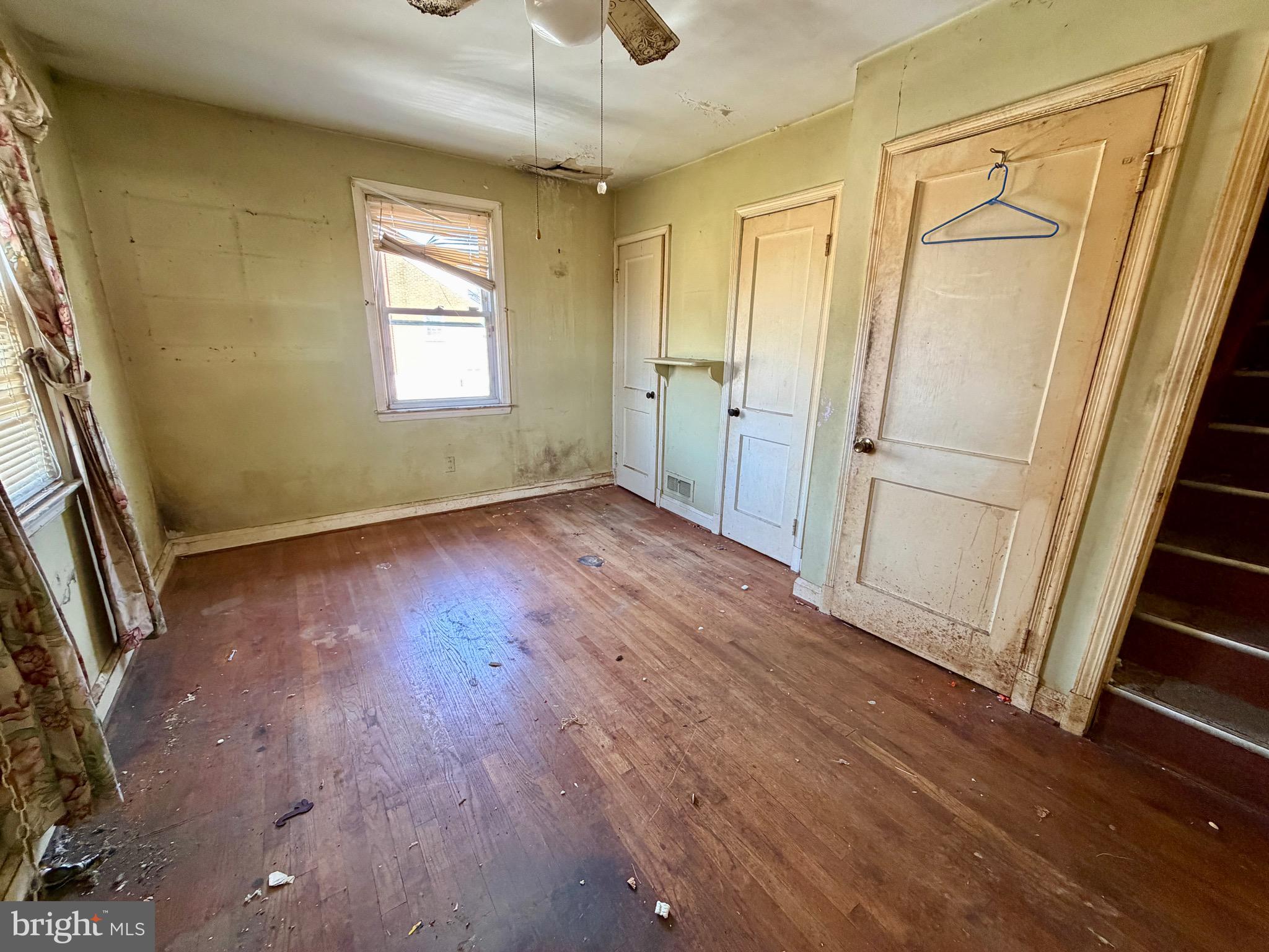 ROSEDALE - Residential