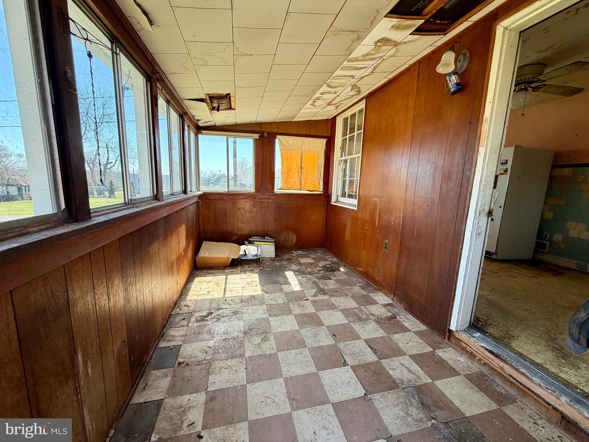 ROSEDALE - Residential