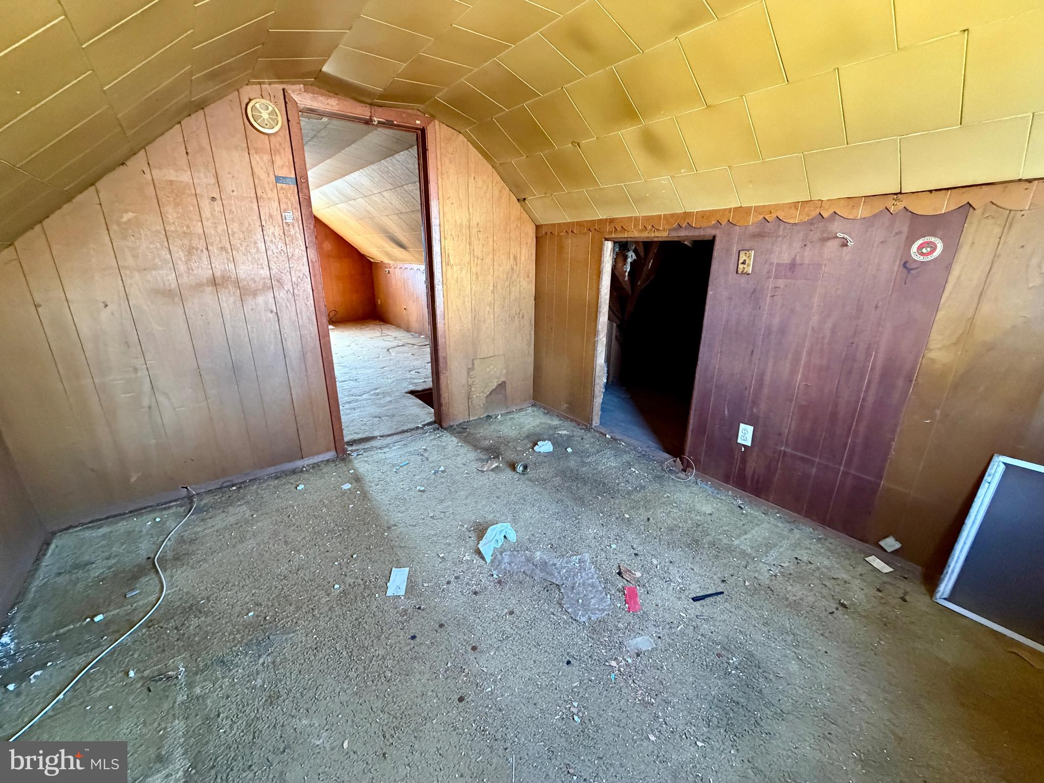 ROSEDALE - Residential