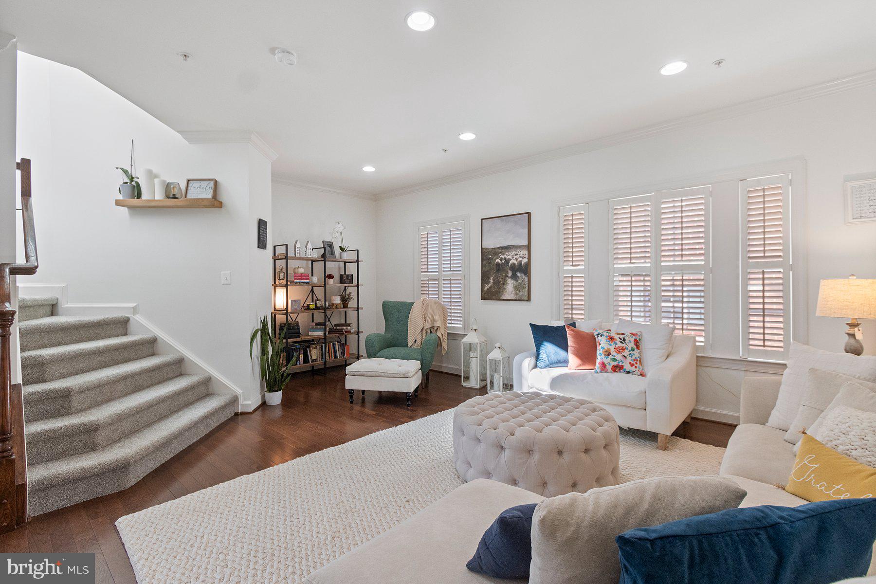 URBANA - Residential Lease