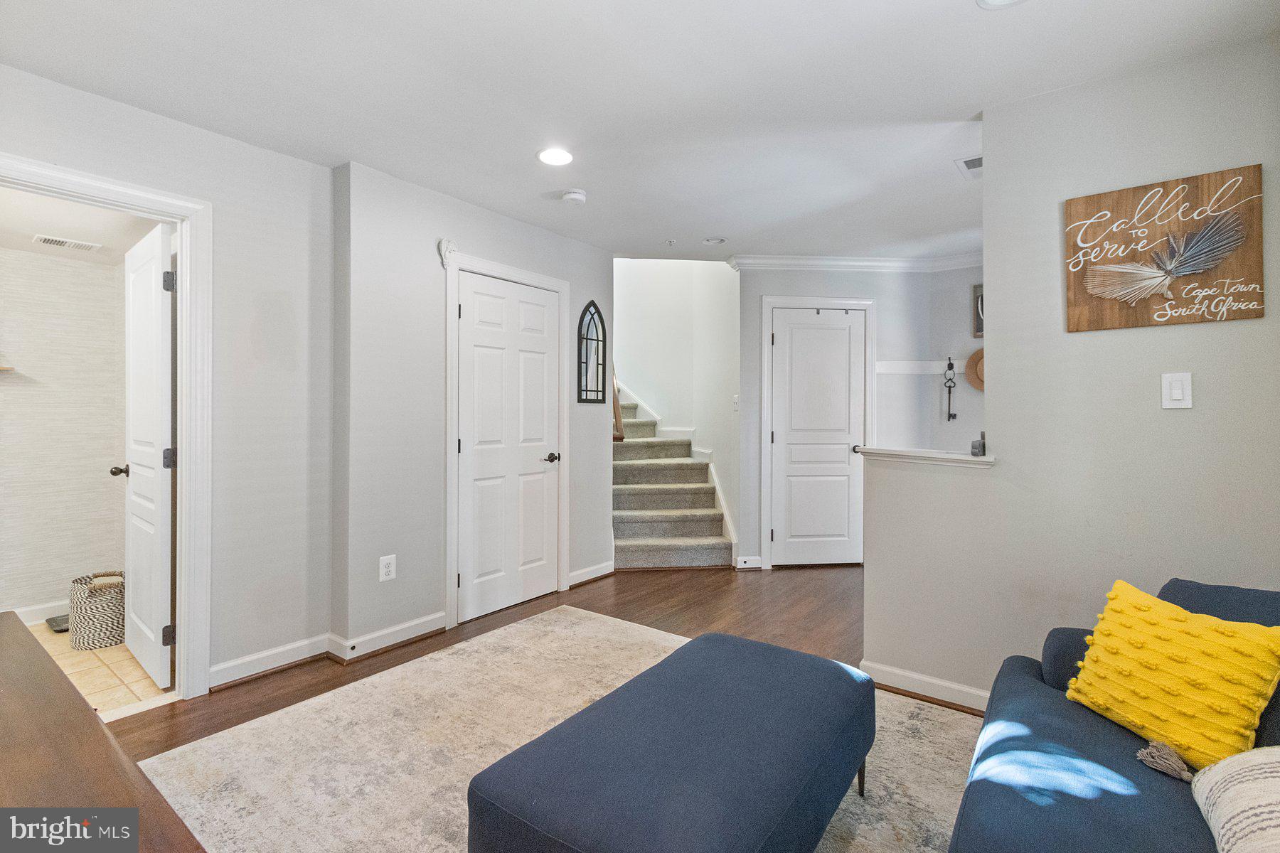 URBANA - Residential Lease