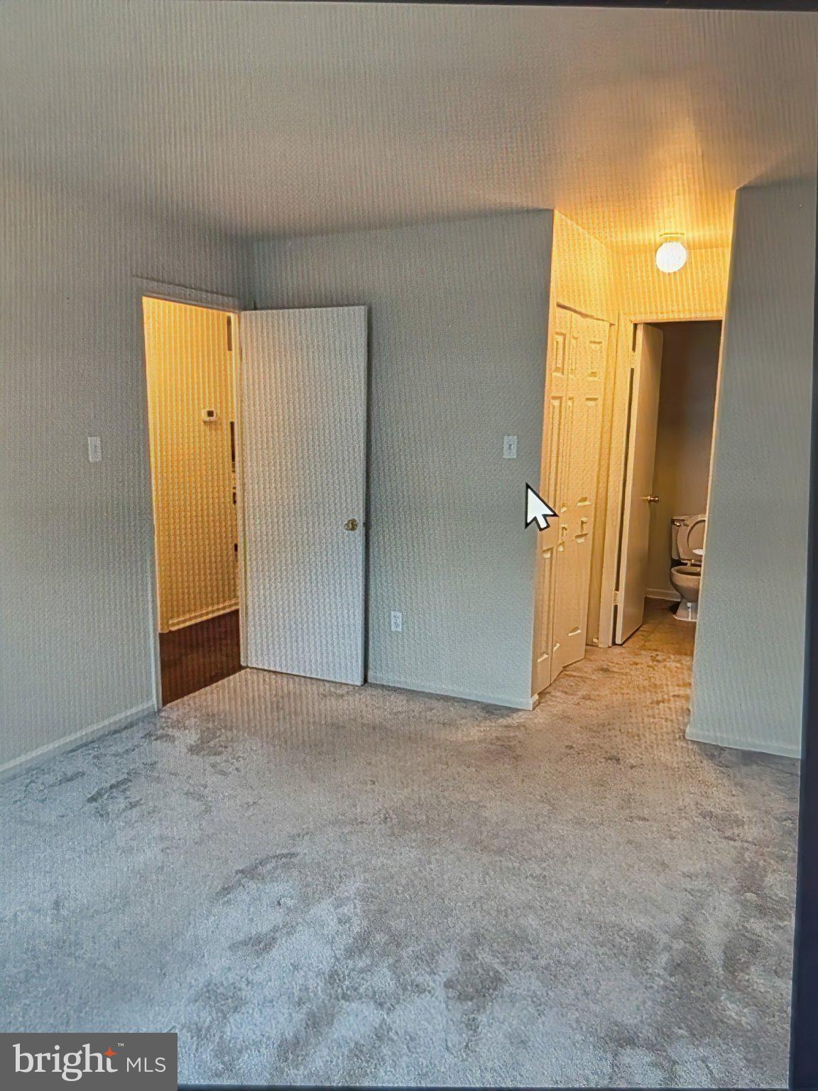 1204 HUNTINGDON MEWS