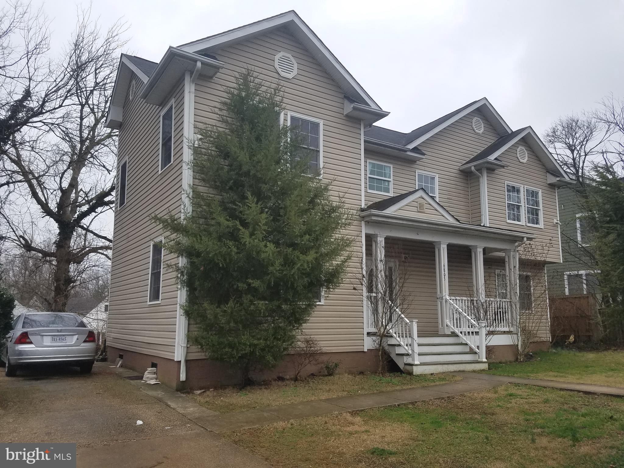 WEST LAWN - Residential