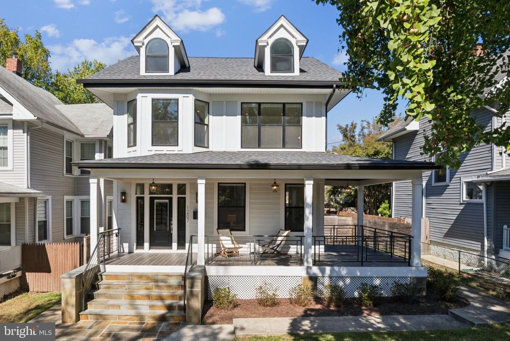 Photo of 1207 Delafield Place NW, WASHINGTON, DC 20011 (MLS # DCDC2225812)