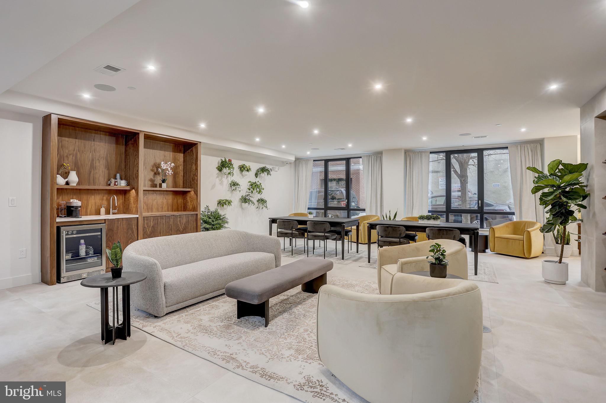 OLD CITY - Residential Lease