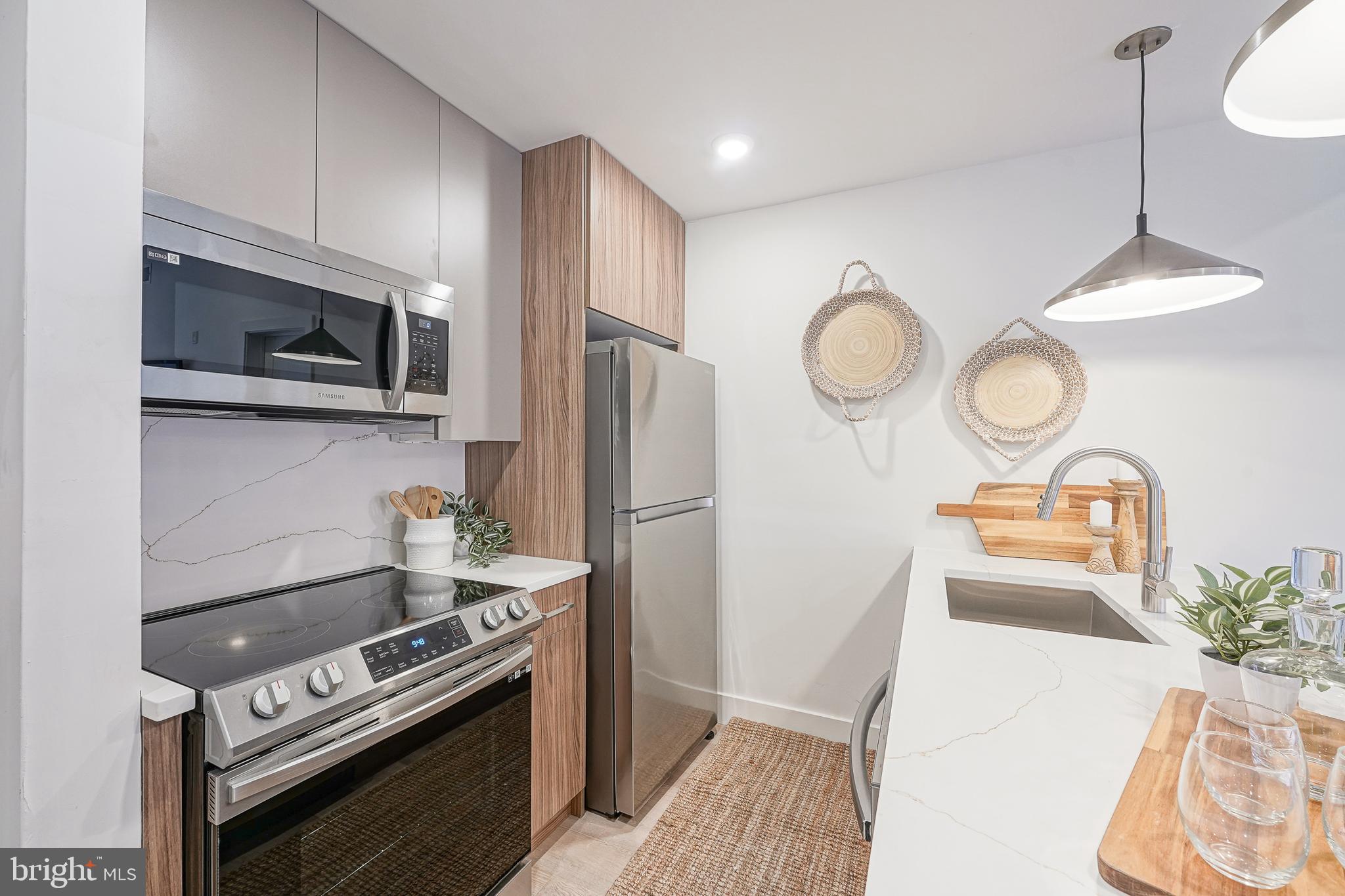 OLD CITY - Residential Lease