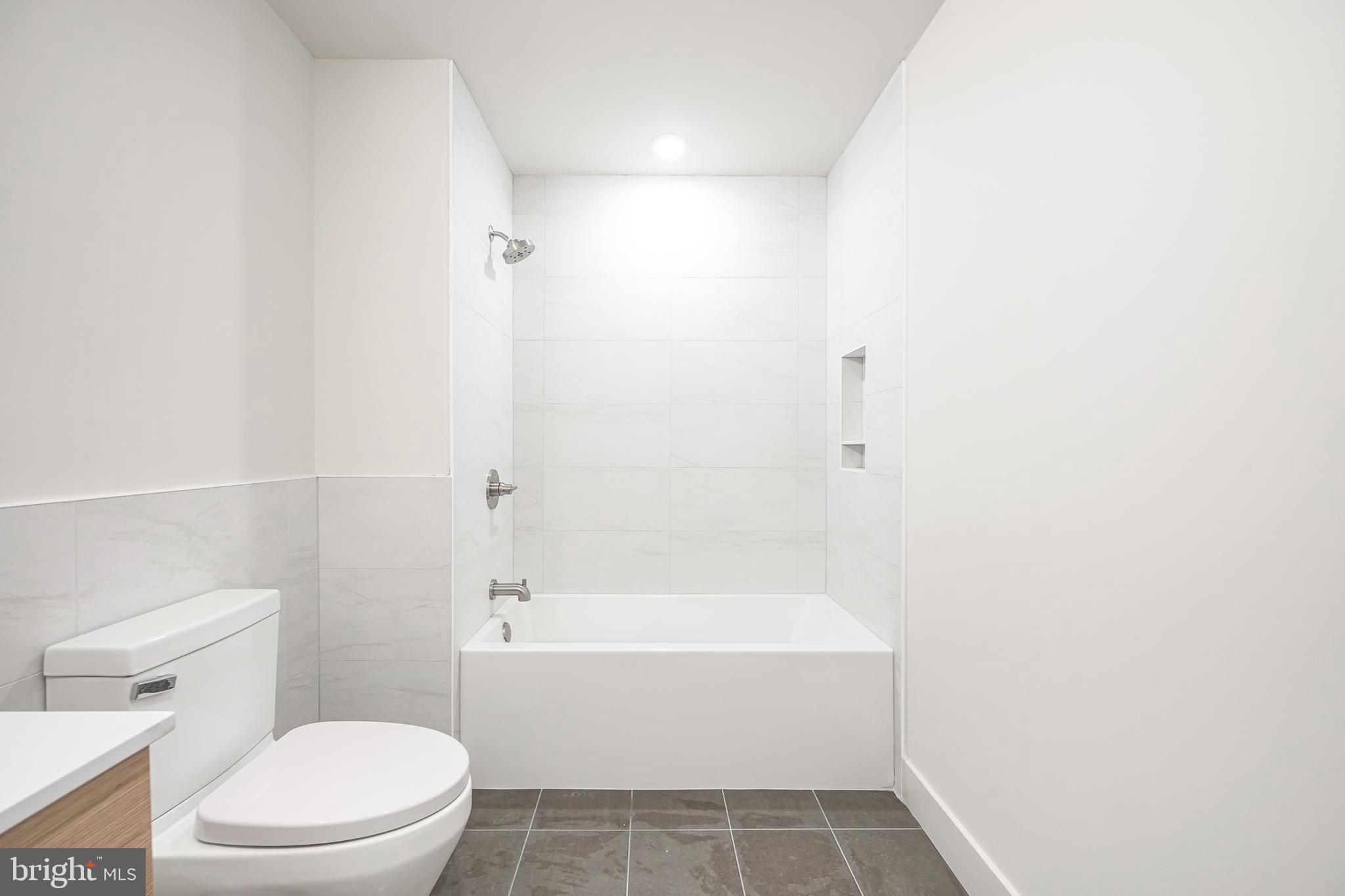 OLD CITY - Residential Lease