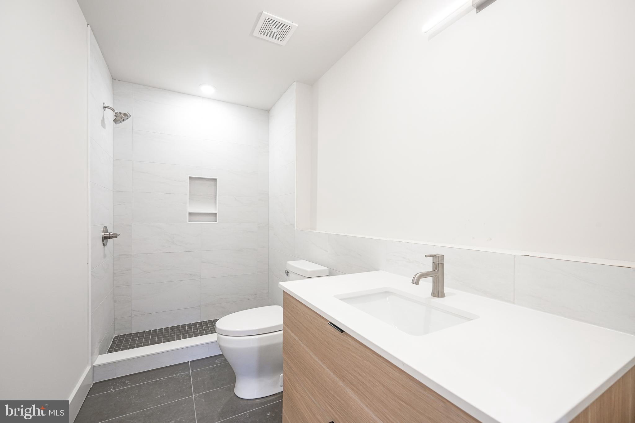 OLD CITY - Residential Lease