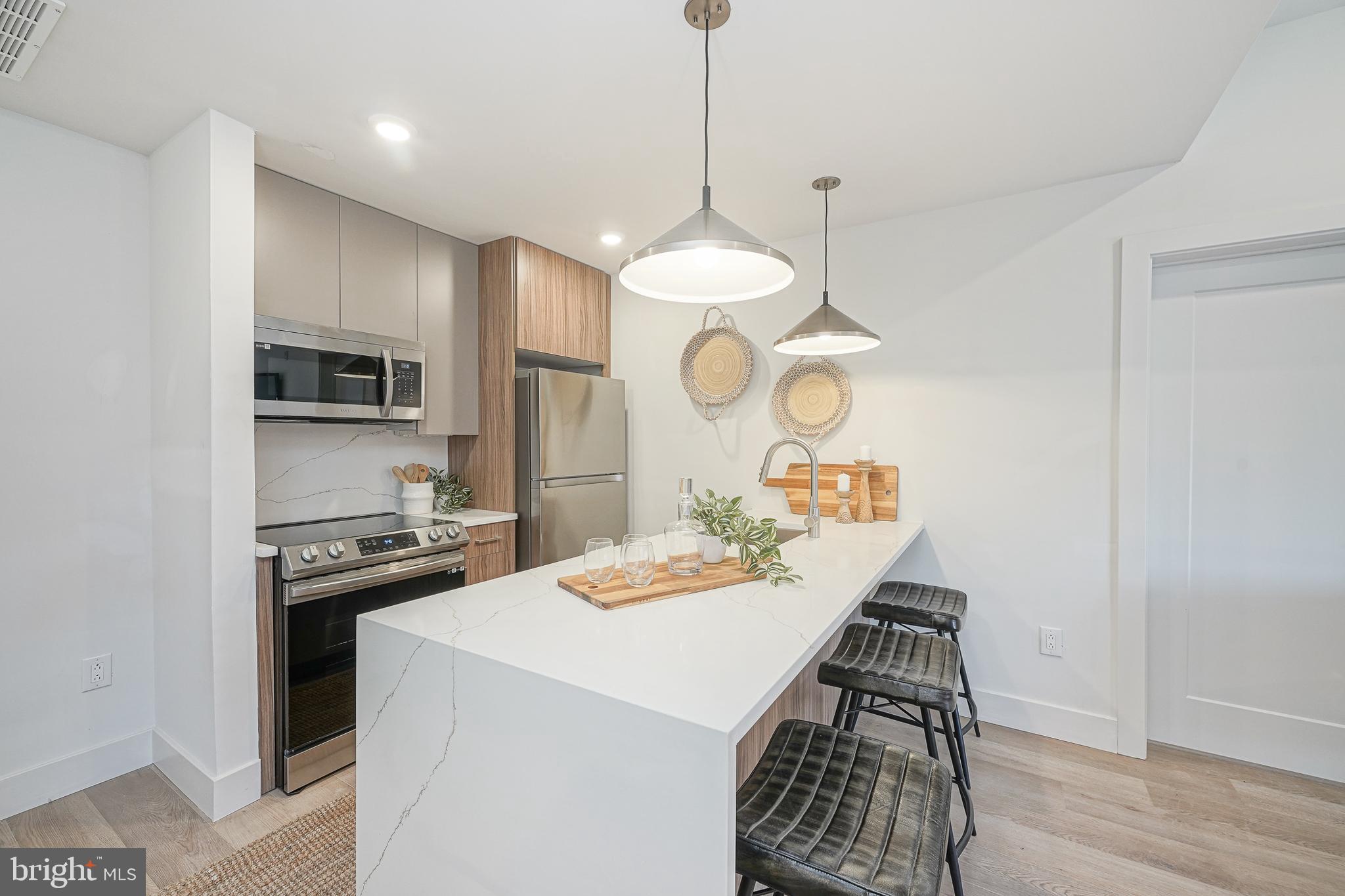 OLD CITY - Residential Lease