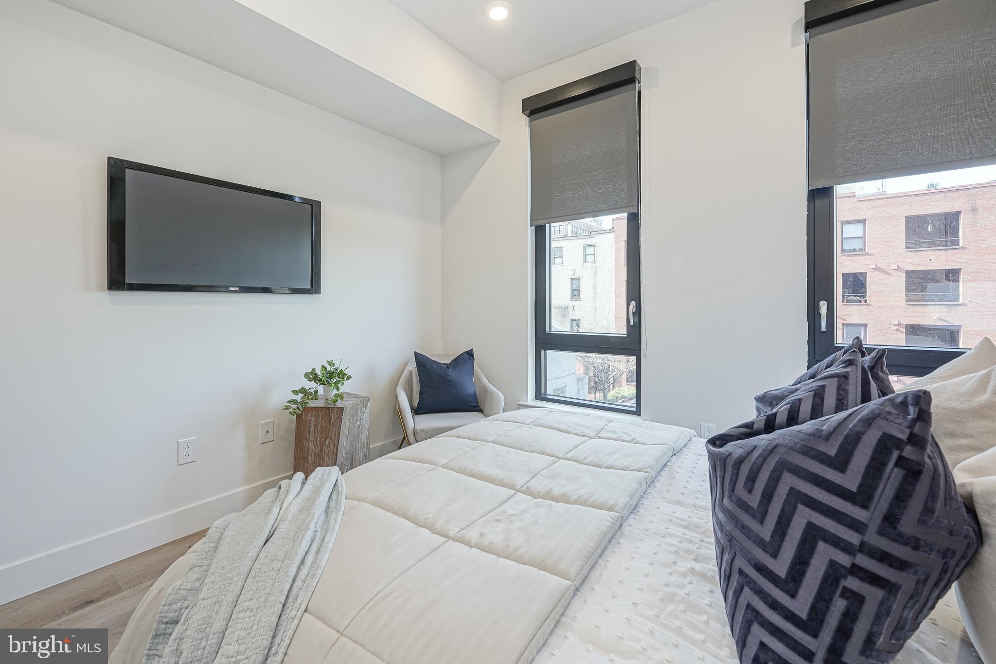 OLD CITY - Residential Lease