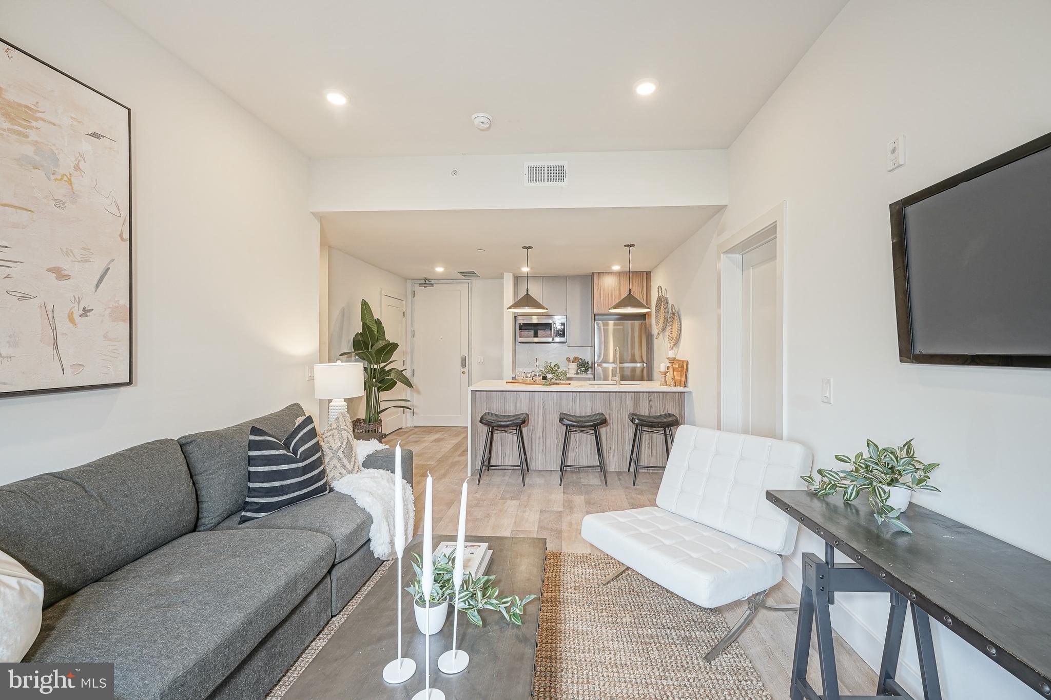 OLD CITY - Residential Lease