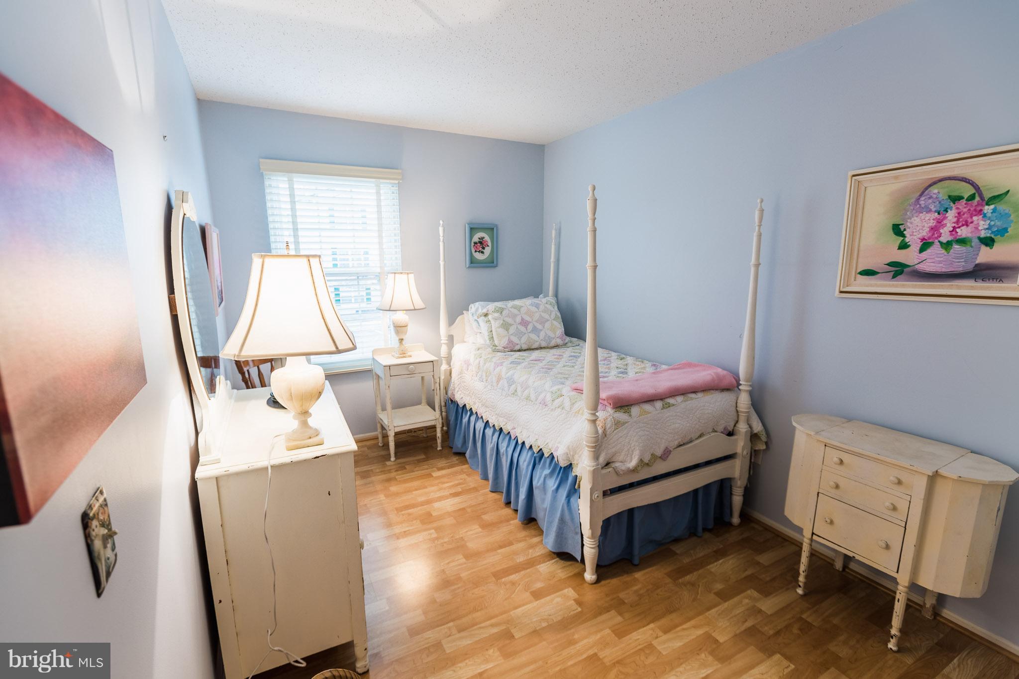 FOX CHAPEL AT TUDOR KNOLLS - Residential