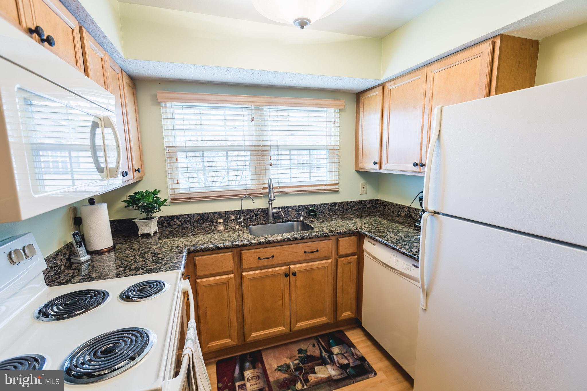 FOX CHAPEL AT TUDOR KNOLLS - Residential