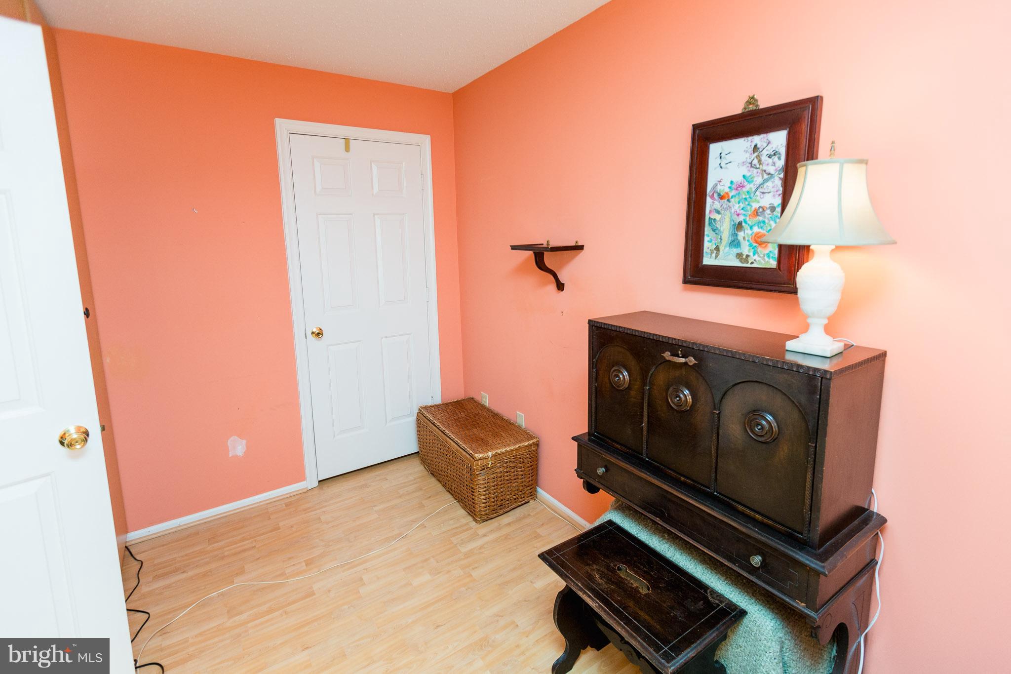 FOX CHAPEL AT TUDOR KNOLLS - Residential