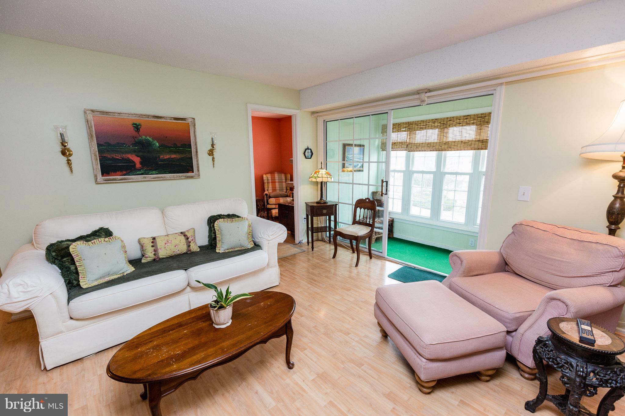 FOX CHAPEL AT TUDOR KNOLLS - Residential