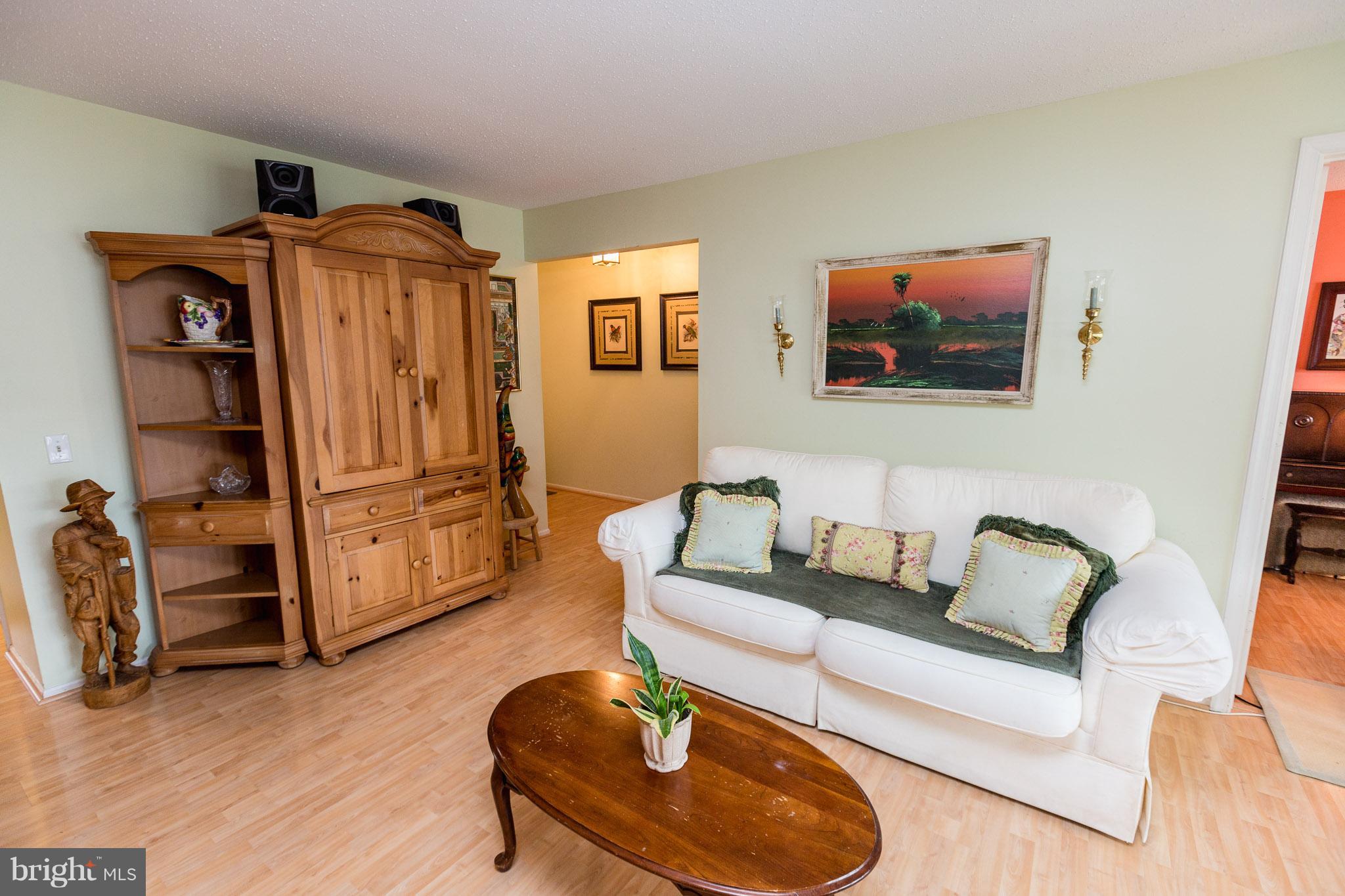 FOX CHAPEL AT TUDOR KNOLLS - Residential