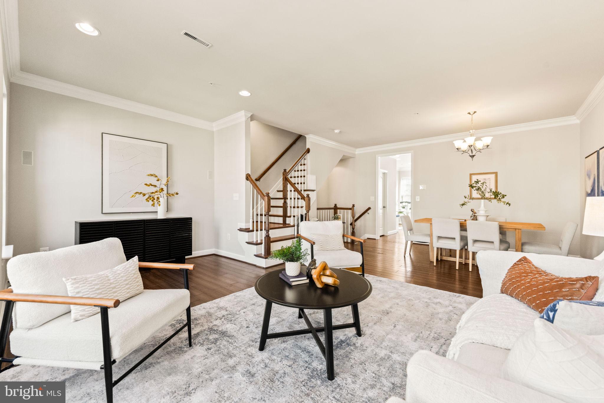 POTOMAC OVERLOOK - Residential