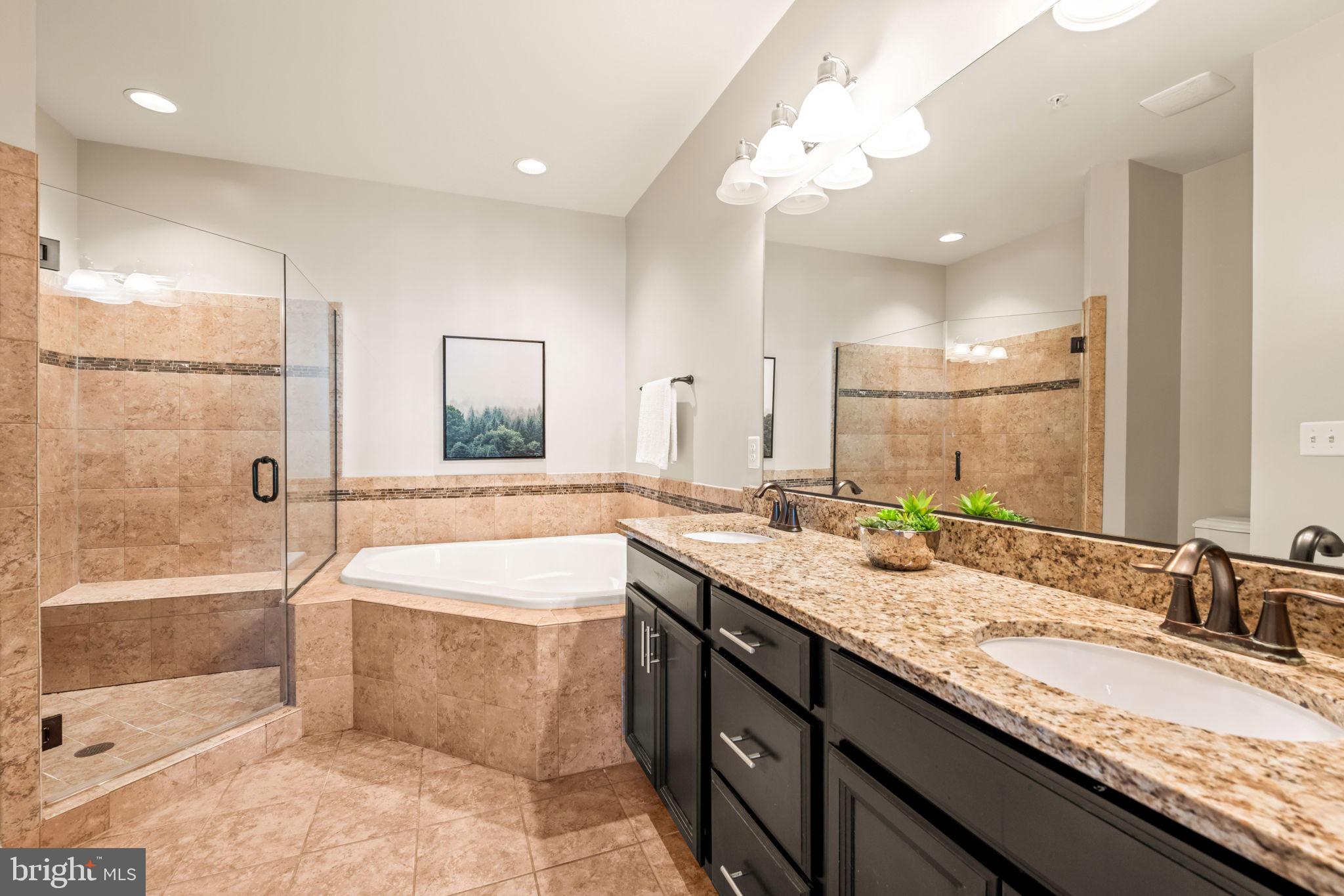 POTOMAC OVERLOOK - Residential