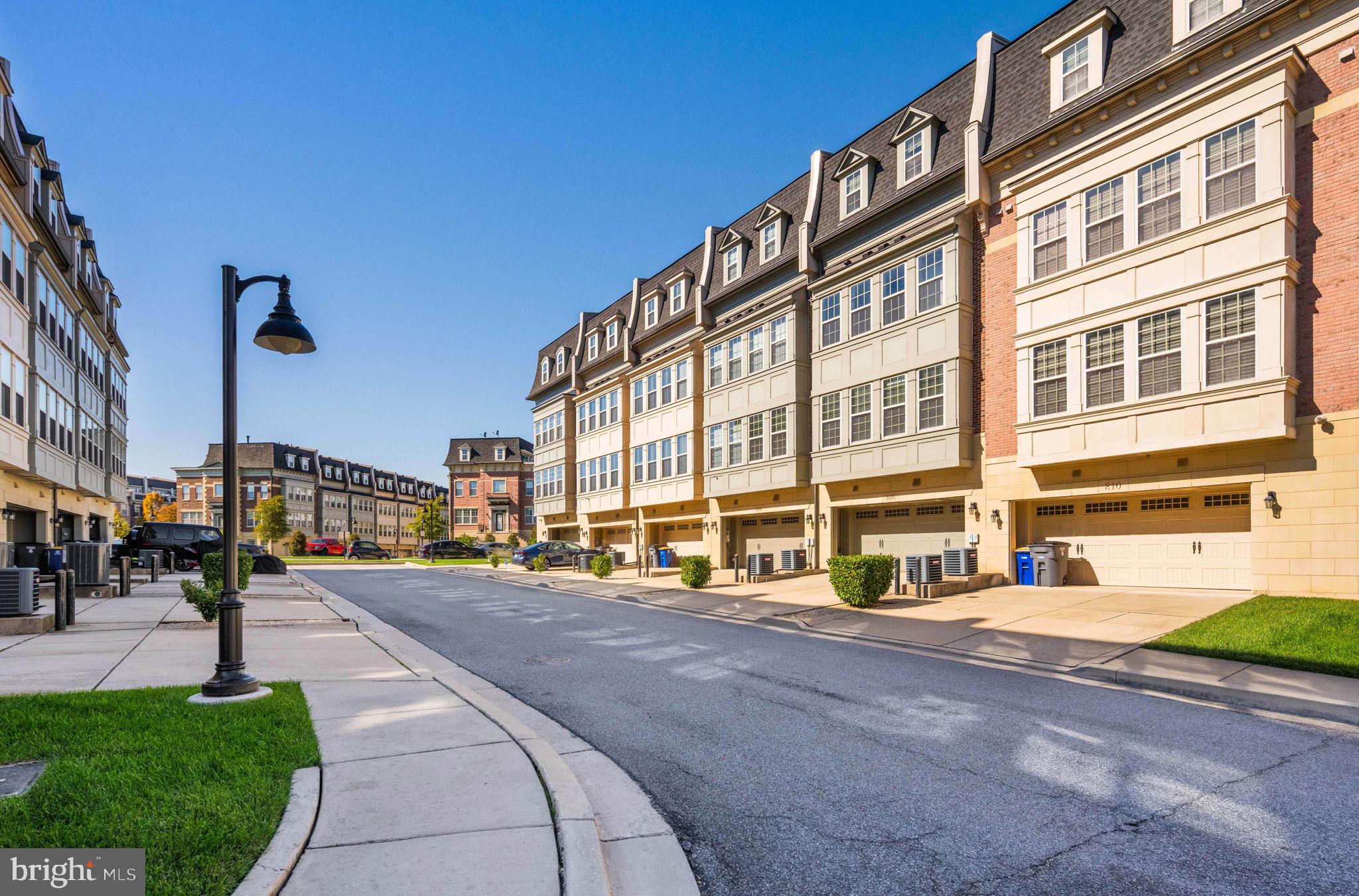 POTOMAC OVERLOOK - Residential