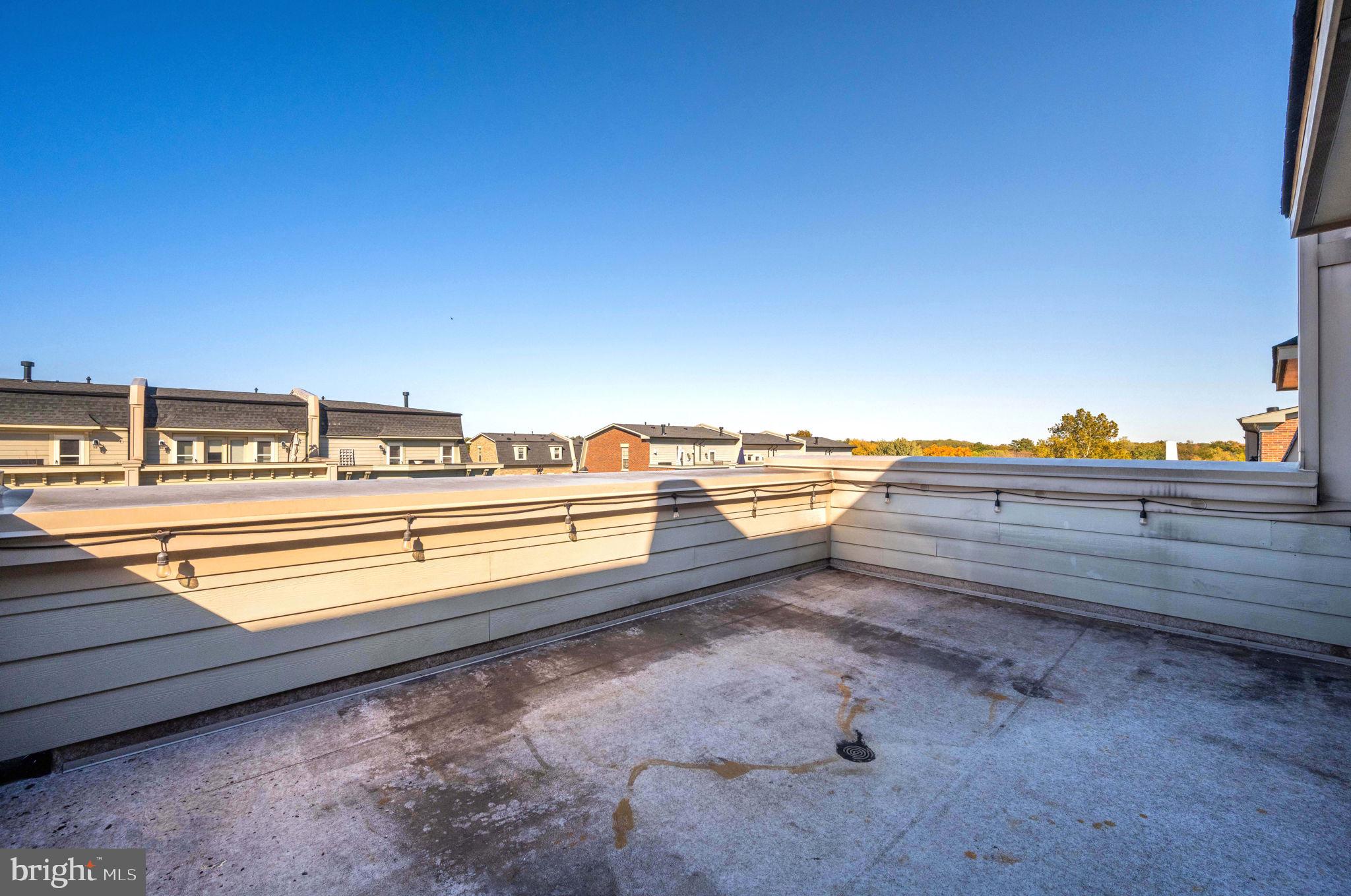 POTOMAC OVERLOOK - Residential