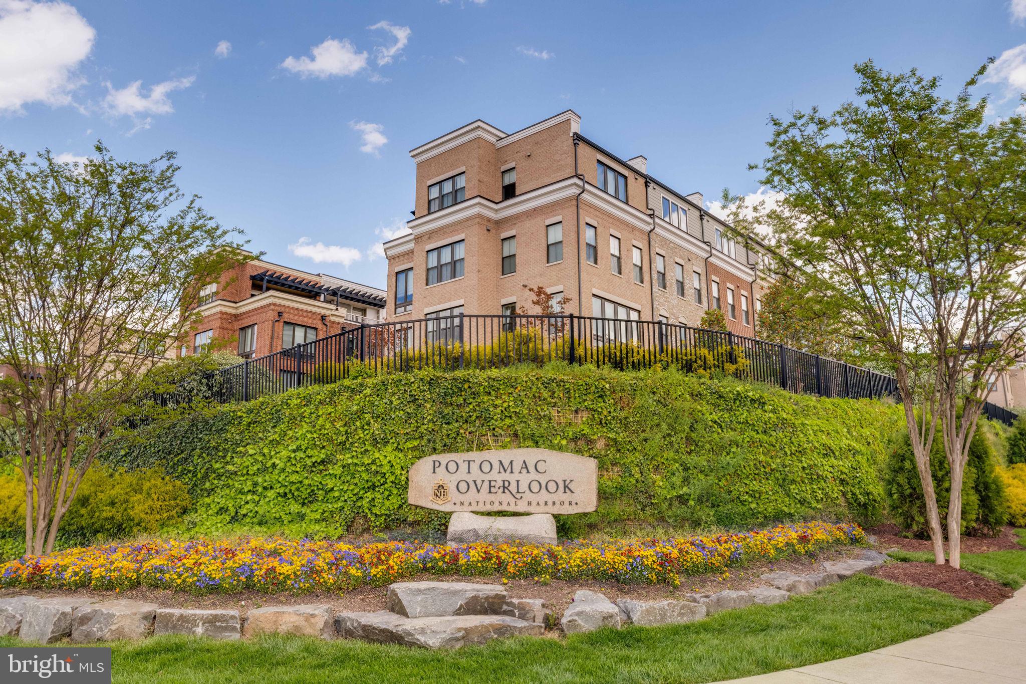 POTOMAC OVERLOOK - Residential